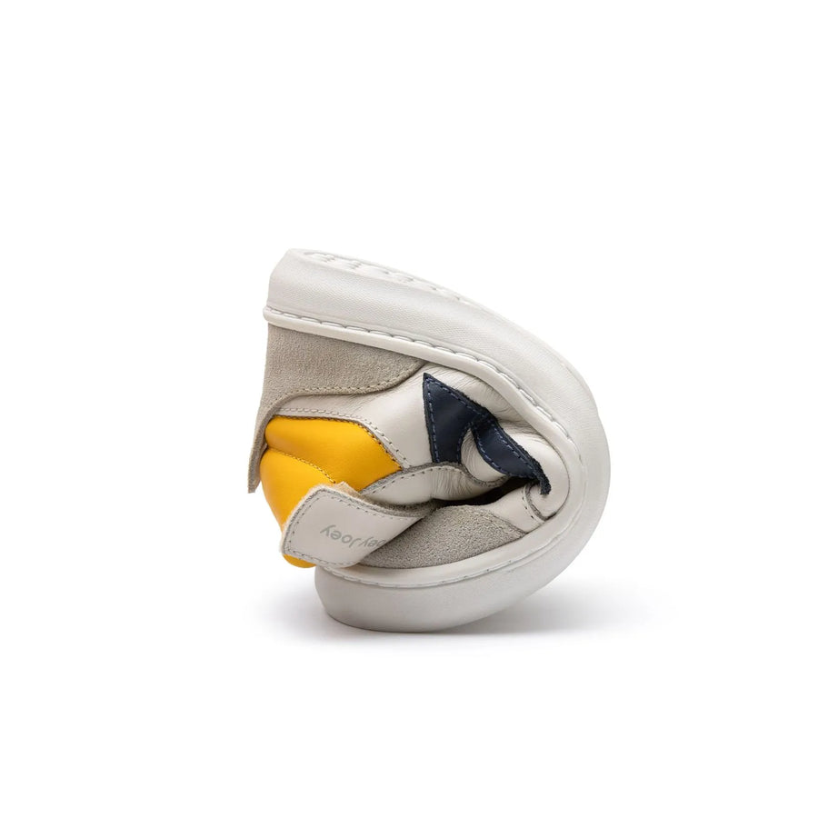 Tip Toey Joey Boy's and Girl's Landy High-Top Sneakers - Tapioca / Navy / Caja