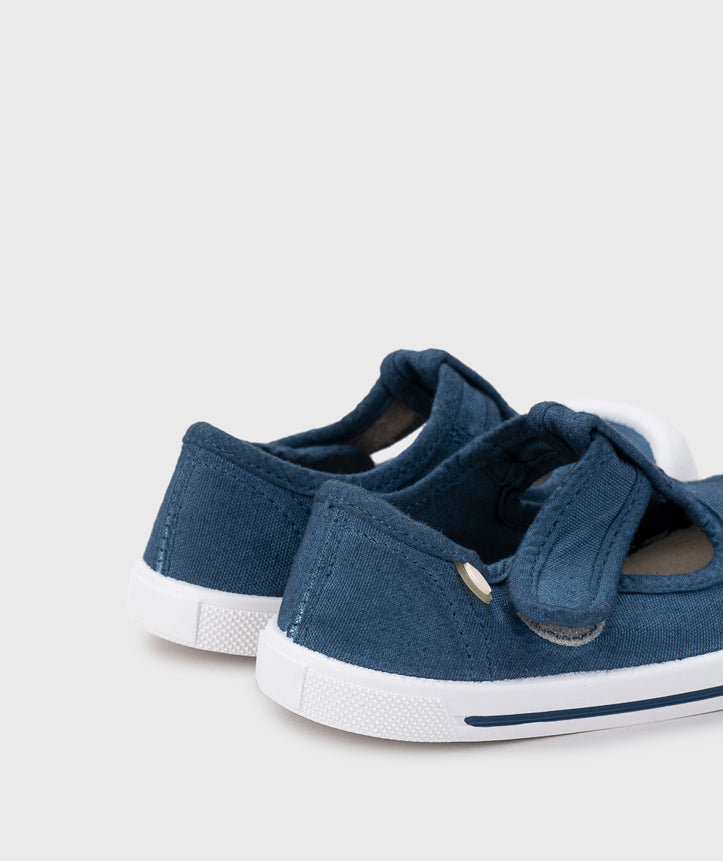 Igor Boy's And Girl's Barefoot Canvas Pepito Shoes - Marino