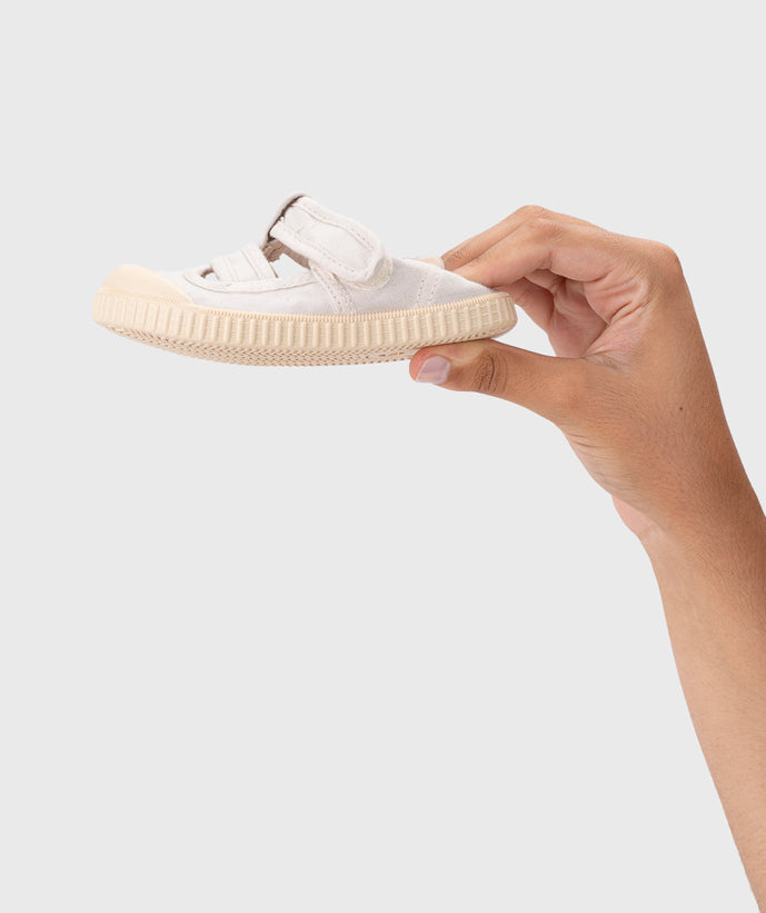 Igor Boy's And Girl's Berri Brf Barefoot Sandalia Shoes - Hielo