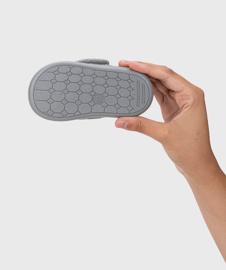 Igor Boy's and Girl's Homie Reno Reindeer Barefoot Shoes - Gris