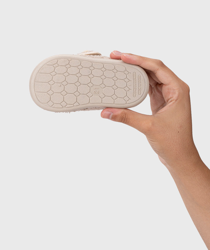 Igor Boy's and Girl's Homie Oveja Little Lamb Barefoot Shoes - Sand